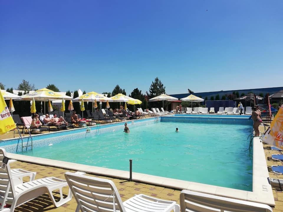 Aqua Party Hotel Victoria  Exterior foto