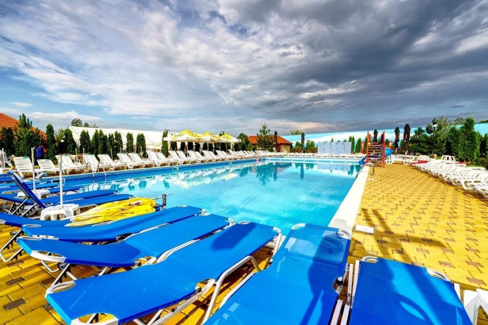 Aqua Party Hotel Victoria  Exterior foto